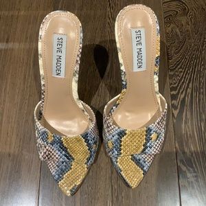Steve Madden heels in size 5.5